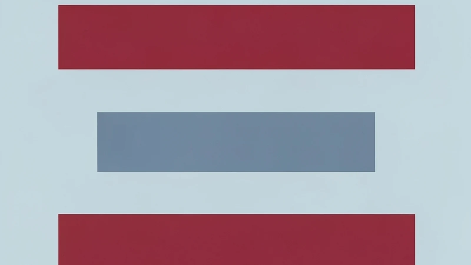 Three stacked horizontal bars where the middle one is noticeably shorter than the two surrounding it, representing a transaction placed between two others